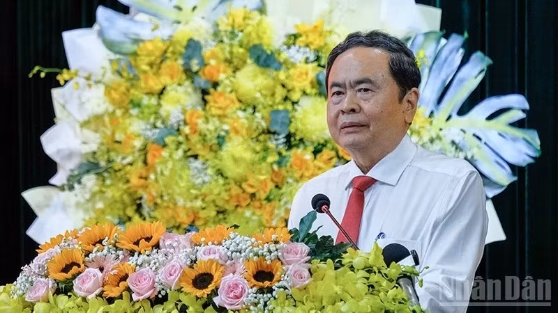 chu-tich-quoc-hoi-tran-thanh-man-phat-bieu-tai-buoi-le-anh-the-anh-1.jpg