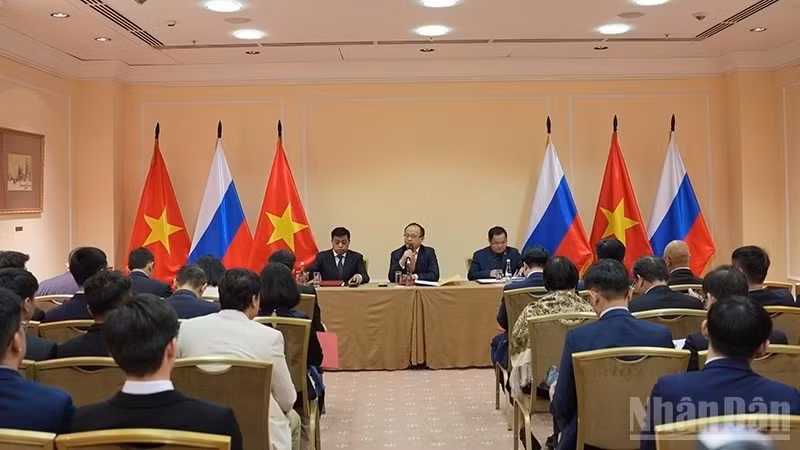 Вьетнамская община в России – прочный мост, соединяющий дружбу между Вьетнамом и Россией. Фото: Суан Хынг