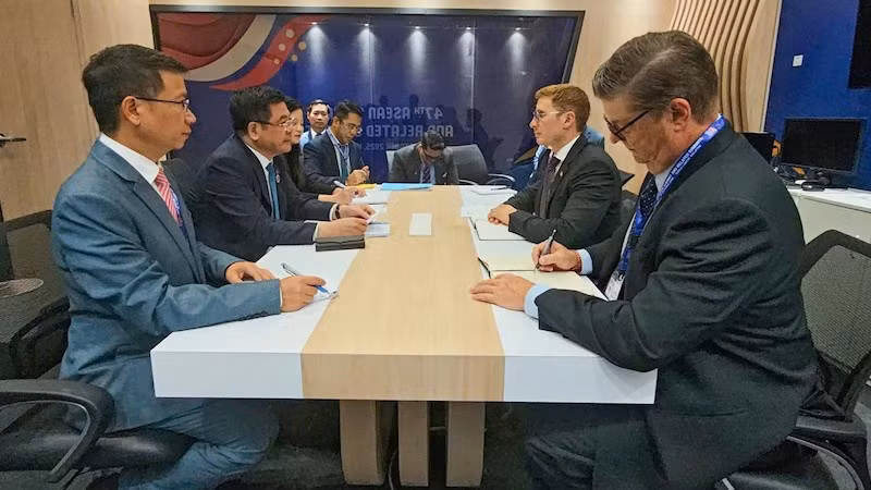 Общий вид рабочей встречи. Фото: moit.gov.vn
