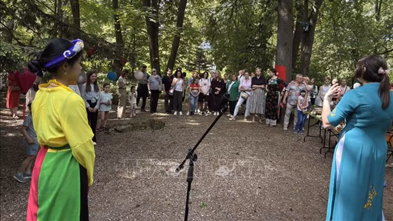 Мероприятие прошло на фоне природы. Фото: ВИА
