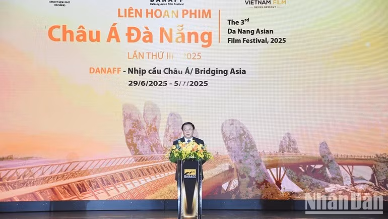 anh-02-8339.jpg