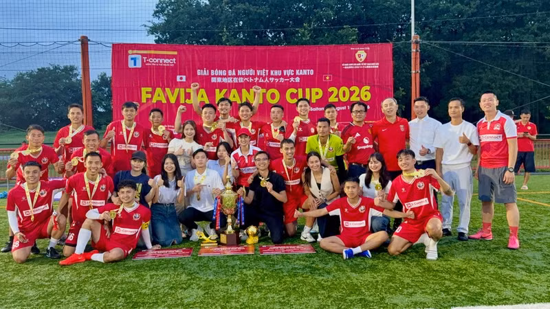 Команда FC J-Connect стала победителем турнира. (Фото предоставлено организаторами)