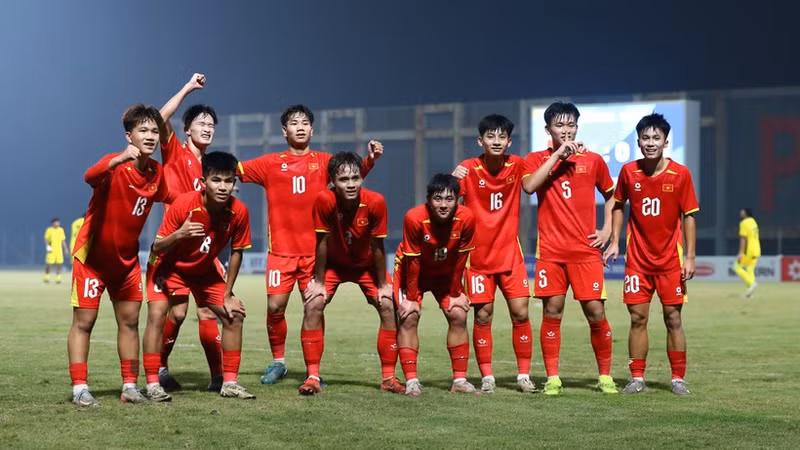Сборная Вьетнама U17 примет участие в Чемпионате Юго-Восточной Азии U17 2026 года, который пройдет с 11 по 23 апреля. (Фото: Федерация футбола Вьетнама)