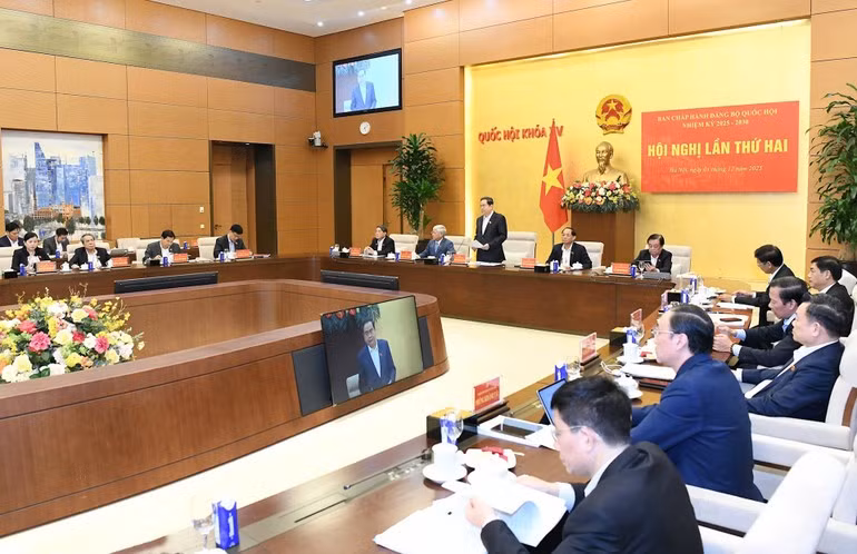 anh-02-6636.jpg