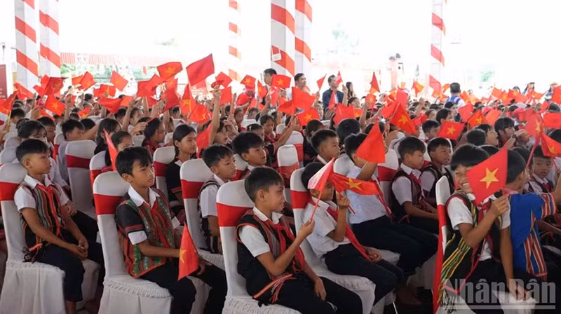hoc-sinh2.jpg