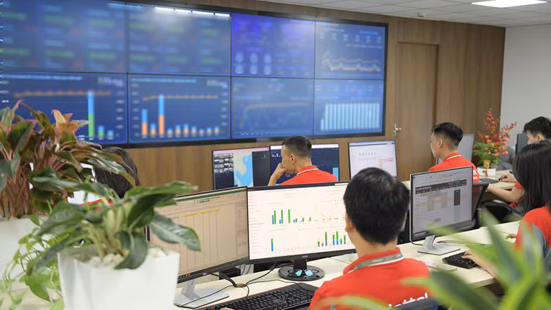 Операторы операционной системы логистической сети NOC. 
