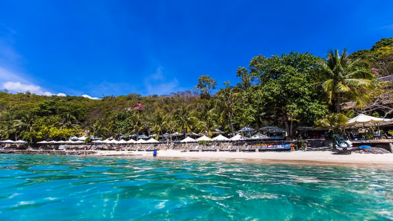 Красивые пляжи делают Нячанг идеальным местом для отдыха. Фото: VietnamTravel Красивые пляжи делают Нячанг идеальным местом для отдыха. Фото: VietnamTravel