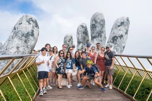 Ba Na Hills остаётся знаковым местом отдыха, даря безупречные и незабываемые моменты каждому поколению семьи. Фото: Sun Group