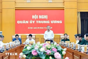 Генеральный секретарь То Лам председательствовал на заседании Центрального военного комитета. Фото: ВИА