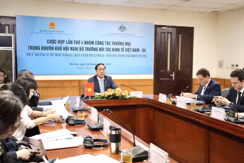 Общий вид заседания. Фото: moit.gov.vn