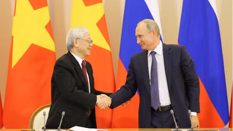 Генеральный секретарь ЦК КПВ Нгуен Фу Чонг и Президент России Владимир Путин в Сочи (сентябрь 2018 г.). Фото: ВИА