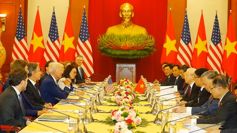 Общий вид переговоров. Фото: ВИА