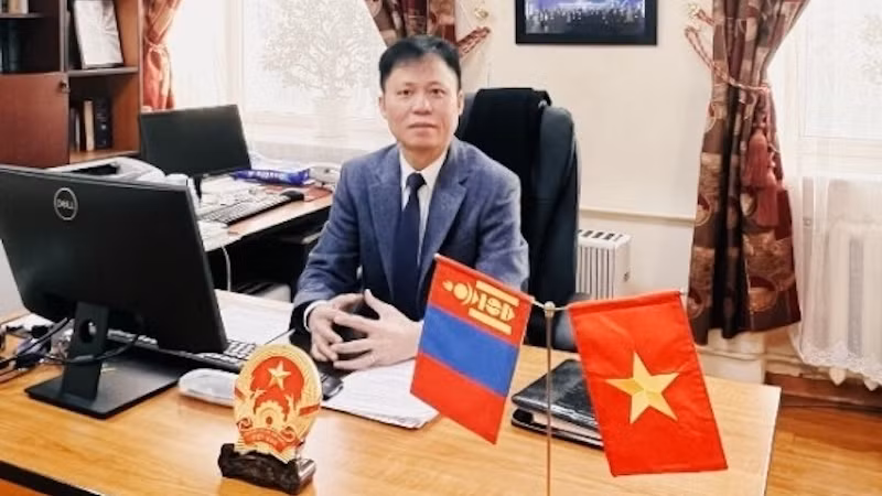 Посол Вьетнама в Монголии Зоан Кхань Там.