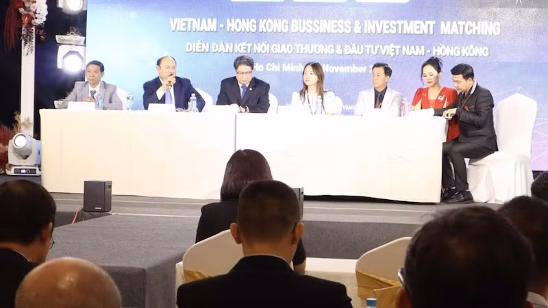 Участники форума. Фото: ВИА