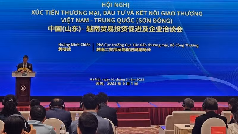 Конференция по содействию торговле, инвестициям и установлению торговых связей между Вьетнамом и провинцией Шаньдун (Китай). Фото: baoquocte.vn