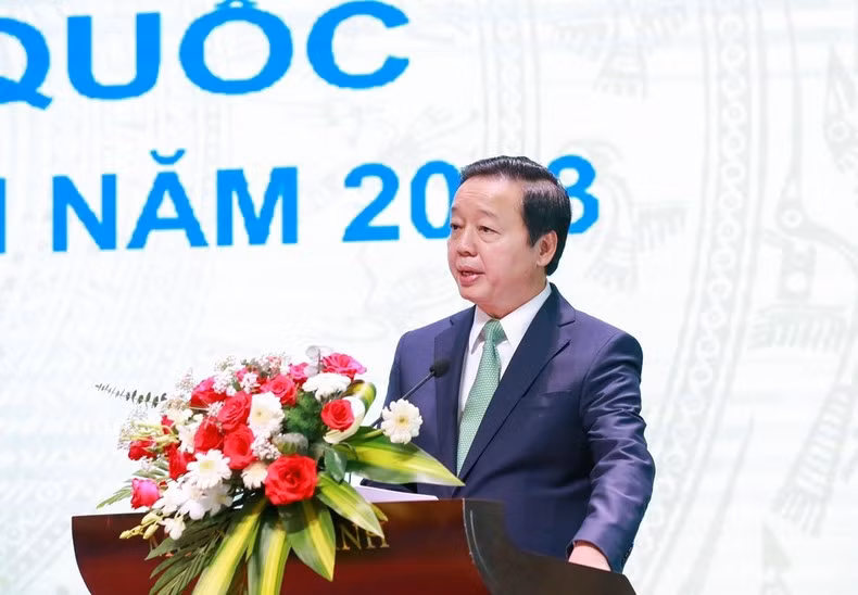 Вице-премьер Чан Хонг Ха выступает на конференции. Фото: Шон Хай