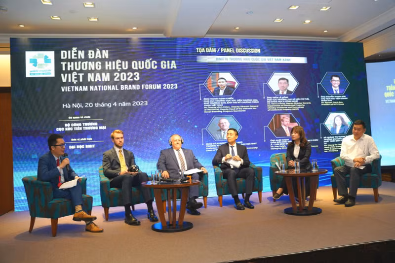 Участники Международного форума вьетнамского национального бренда 2023 года. Фото: moit.gov.vn