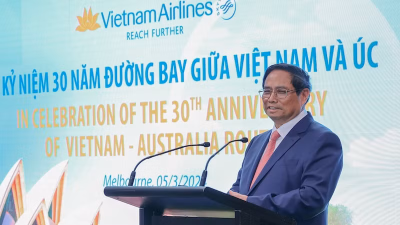 Премьер-министр Фам Минь Тьинь выступает на церемонии. Фото: VGP