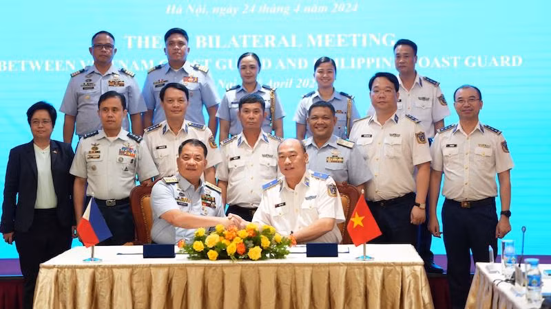 Обе стороны достигли консенсуса в дальнейшем развитии сотрудничества в области правоприменения на море. Фото: ВИА