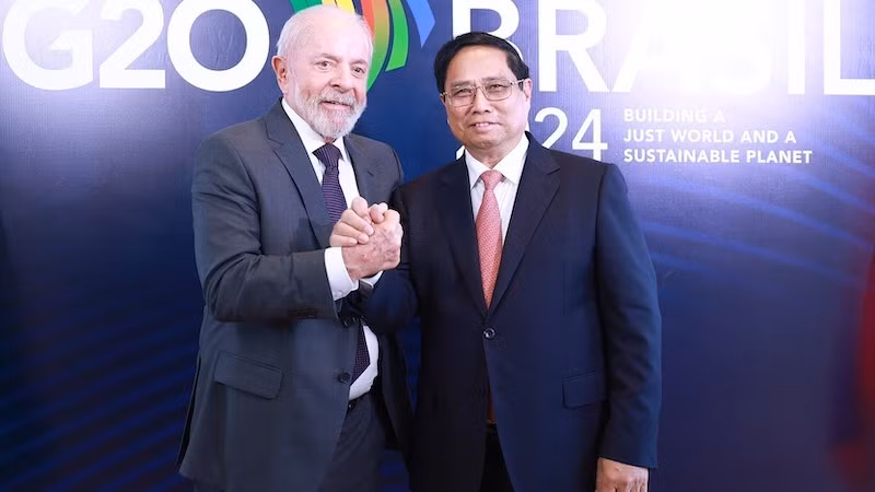 Премьер-министр Фам Минь Тьинь и Президент Бразилии Лулом Инасиу да Силва. Фото: ВИА