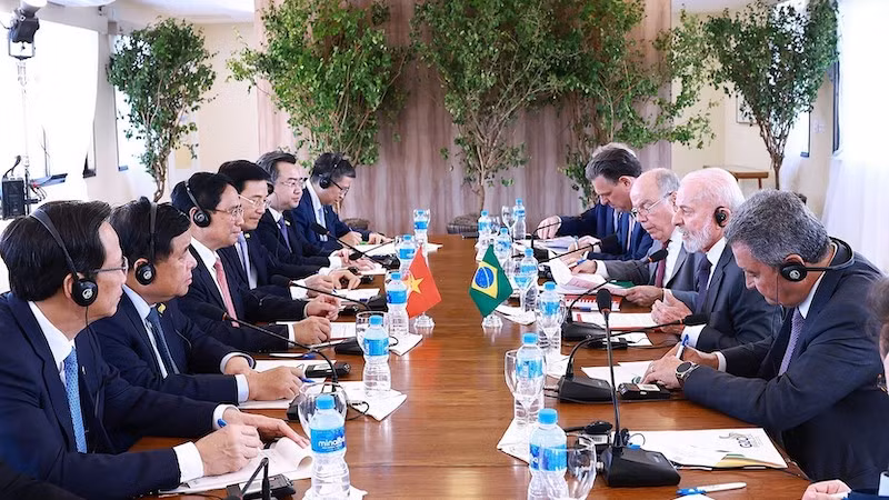 Общий вид переговоров. Фото: ВИА