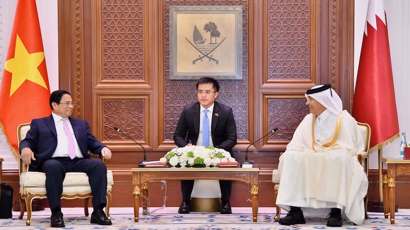 Премьер-министр Фам Минь Тьинь и Председатель Консультативного собрания Катара Хасан бин Абдулла Аль-Ганим. Фото: Тхань Жанг