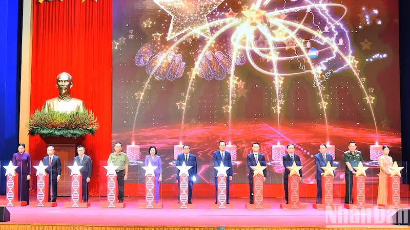 Церемония открытия банка ДНК павших бойцов