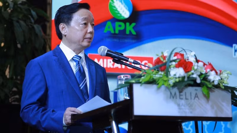 Вице-премьер Чан Хонг Ха выступает на мероприятии. Фото: ВИА