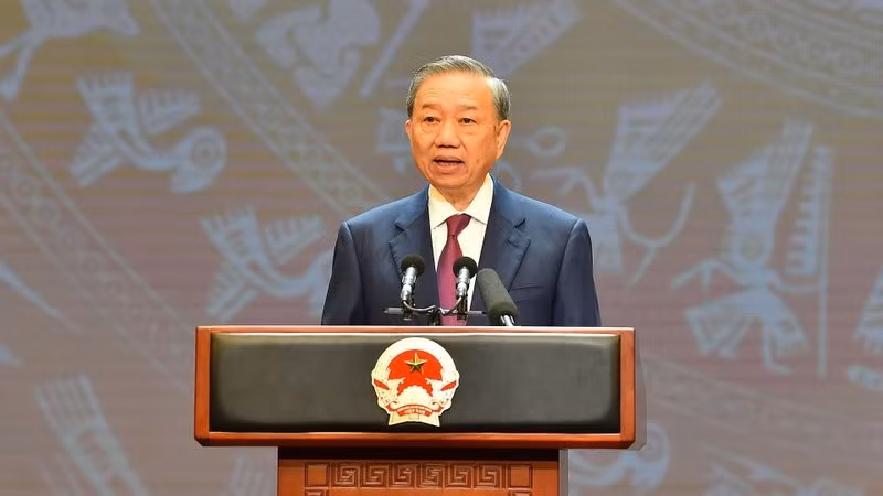 Генеральный секретарь ЦК КПВ, Президент То Лам выступает на церемонии. Фото: Тхюи Нгуен