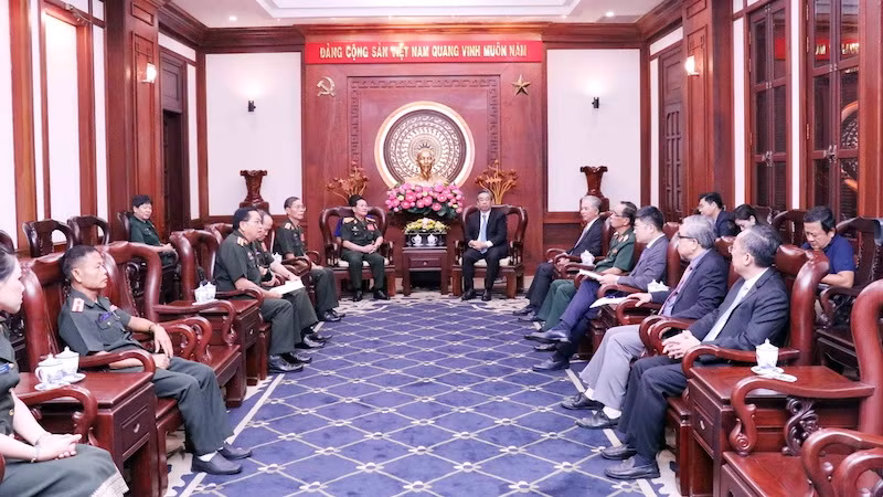 Общий вид приема. Фото: ВИА