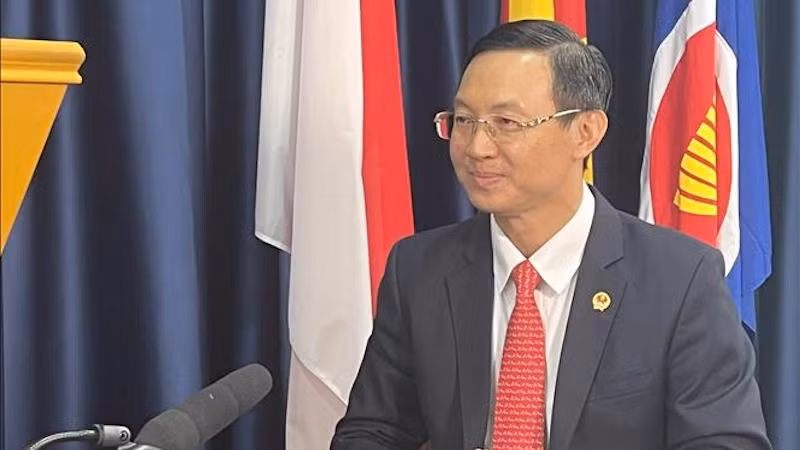 Посол Вьетнама в Сингапуре Чан Фыок Ань. Фото: ВИА