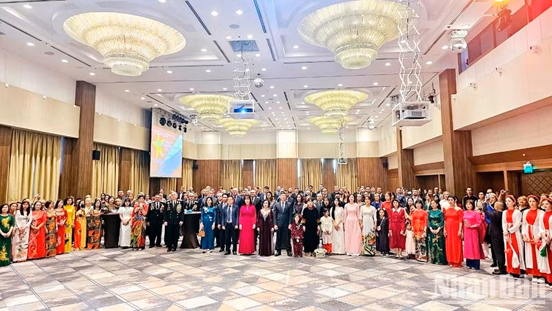 Гости мероприятия. Фото: Суан Хынг