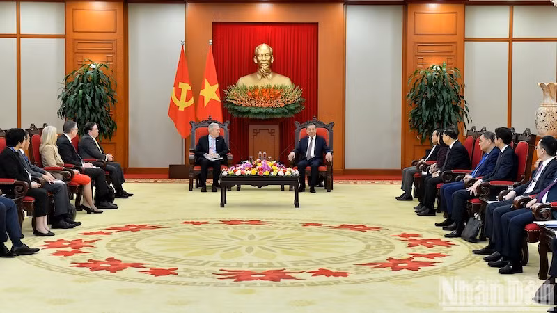 Общий вид приема. Фото: Данг Кхоа