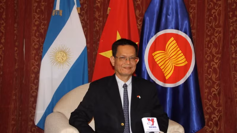 Посол Вьетнама в Аргентине Зыонг Куок Тхань. Фото: ВИА