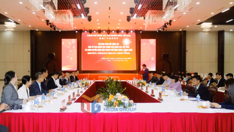 Общий вид переговоров. Фото: baoquangninh.vn