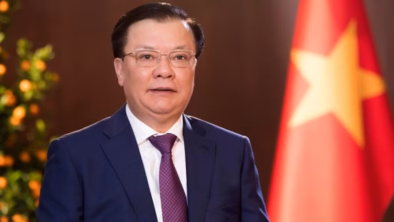 Секретарь Парткома г. Ханоя Динь Тиен Зунг. Фото: qdnd.vn