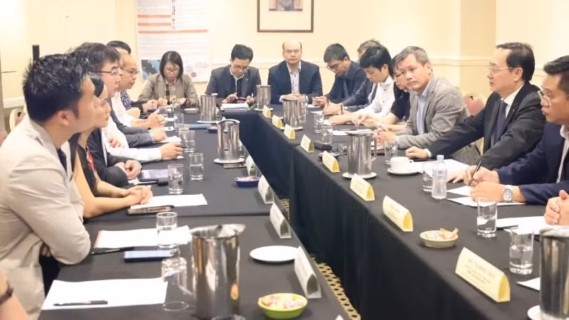 Общий вид встречи. 