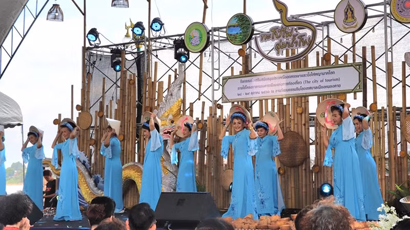 Цель организации программы – помочь народам Вьетнама, Лаоса и Таиланда лучше понять культуру друг друга. 