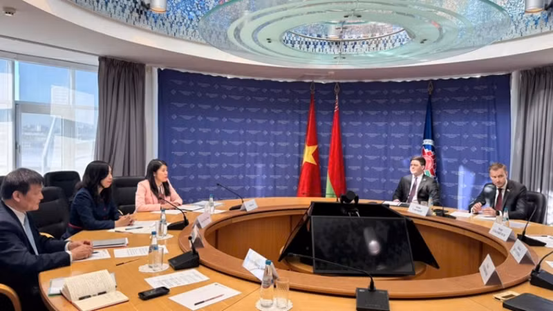 Общий вид политических консультаций. Фото: ВИА