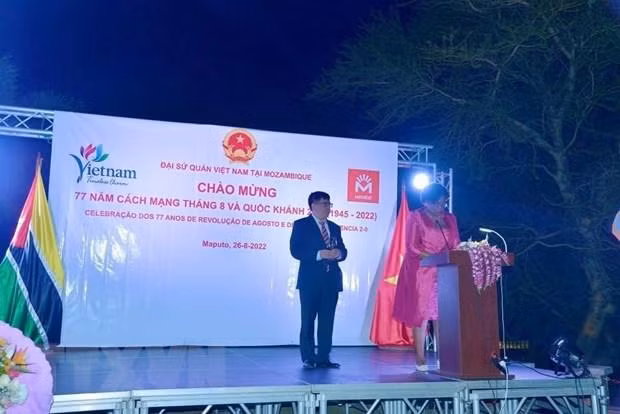 Церемония, посвященная 77-й годовщине Дня независимости Вьетнама, в Мозамбике. Фото: VNA