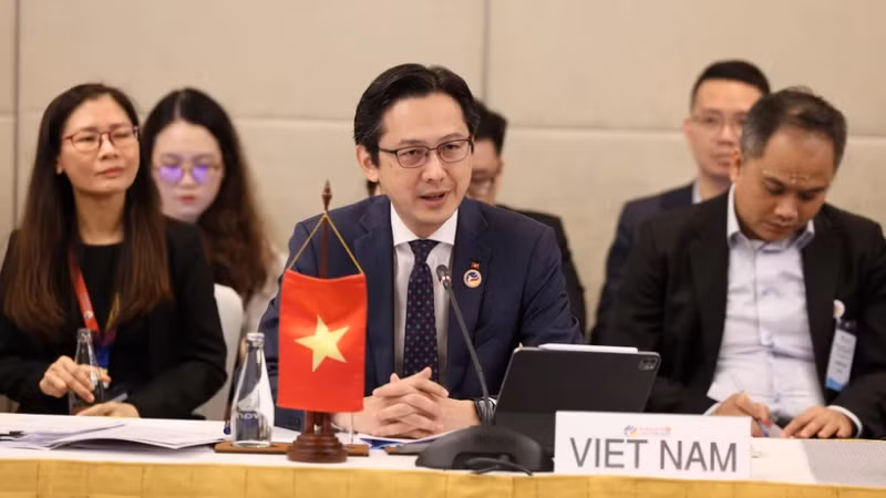 Делегация Вьетнама на заседании СДЛ АСЕАН. Фото: ВИА
