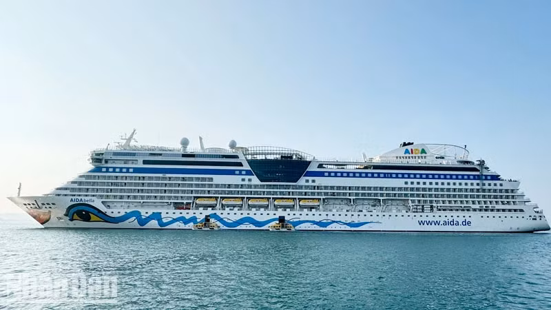 Итальянский круизный лайнер «Aida Bella».