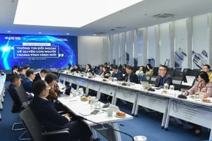 Научная конференция по внешнему информированию о правах человека в новом контексте.