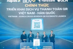 Церемония объявления о запуске трансграничных QR-платежей между Вьетнамом и Республикой Корея.