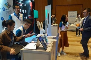 Демонстрация решений цифровой трансформации в г. Хошимине в День национальной цифровой трансформации.