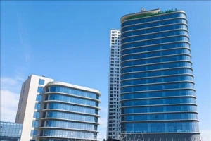 Администрация города Дананг изучает возможность использования здания ICT в парке программного обеспечения №2 (район Хайтяу) в качестве места для проведения мероприятий международного финансового центра. Фото: ВИА