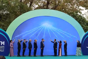 Делегаты принимают участие в церемонии открытия Международной туристической ярмарки Вьетнама (VITM) 2026 года. Фото: ВИА