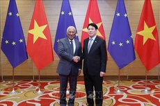 Президент Лыонг Кыонг и Председатель Европейского совета Антониу Кошта. Фото: ВИА