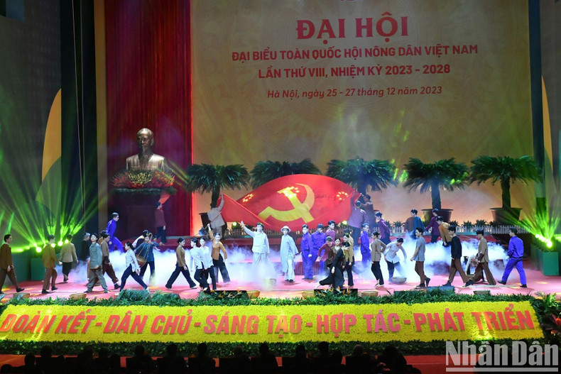 Художественный номер на мероприятии.