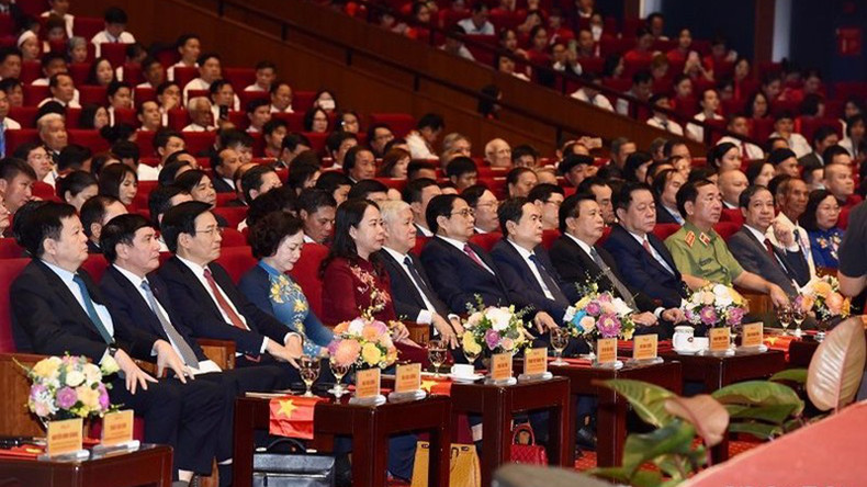 На конференции присутствуют руководители Партии и Государства. Фото: Чан Хай На конференции присутствуют руководители Партии и Государства. Фото: Чан Хай